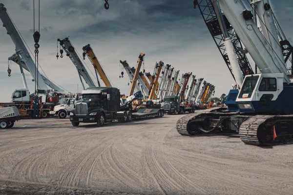 truck-and-cranes truck-and-cranes
